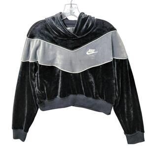 Nike Women's Medium Black + Grey Velour Cropped Sportswear Hooded Sweatshirt